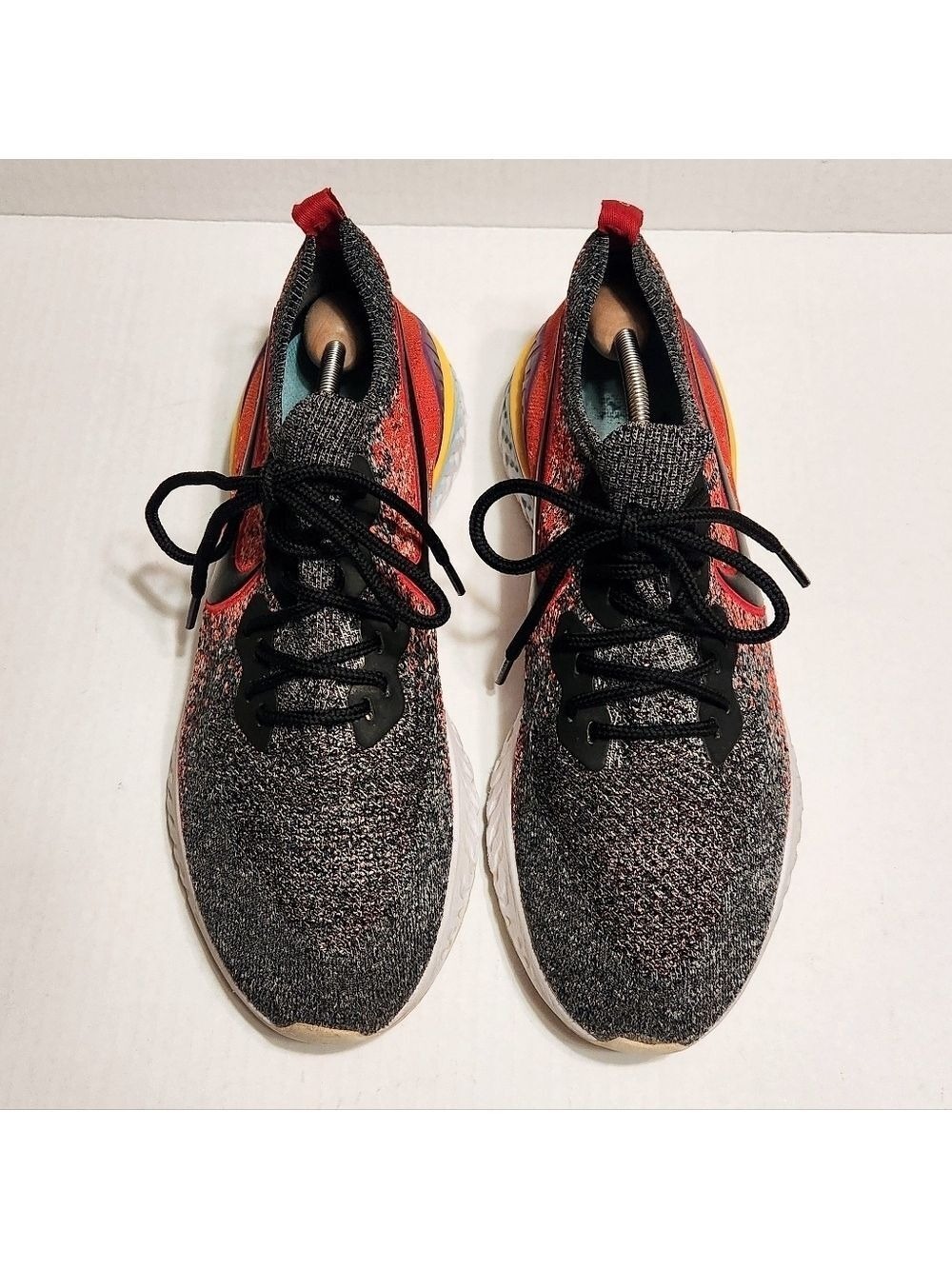 Nike Epic React Flyknit 2 Mens 10 Red Black Running Shoes - Picture 4 of 12